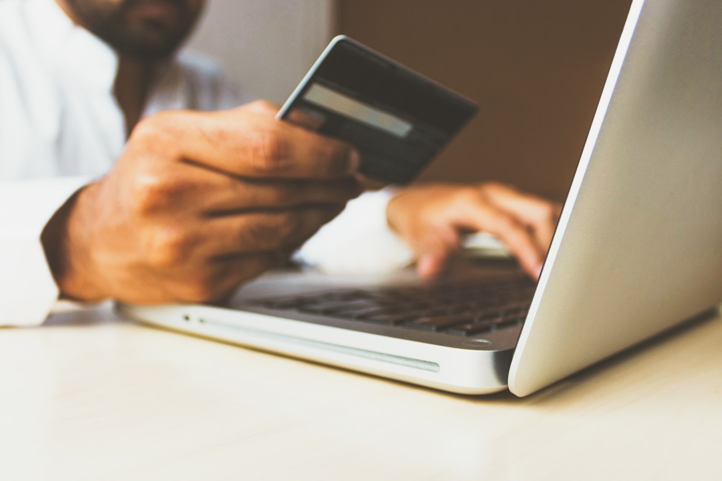 Dicas essenciais para compras seguras online
